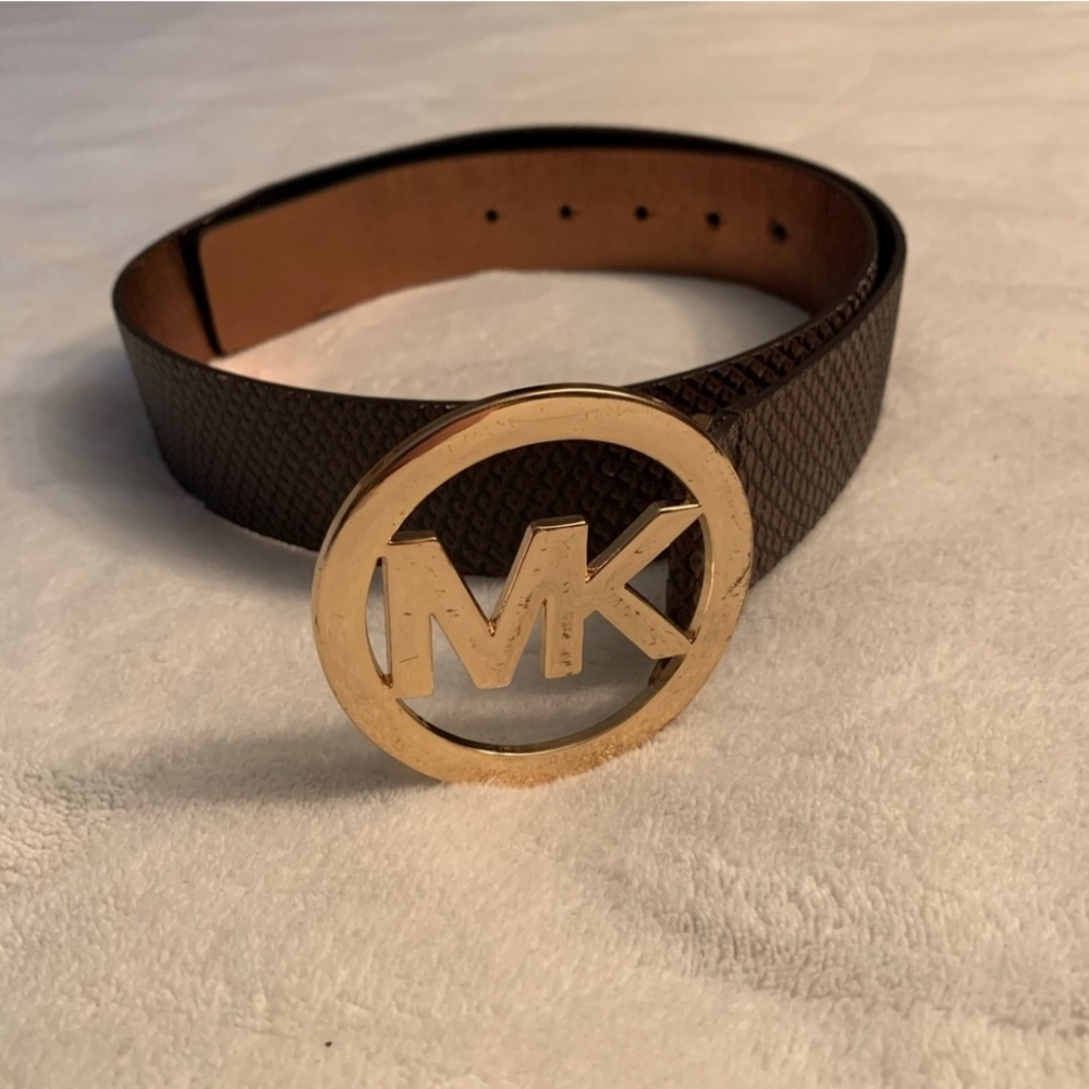 Micheal Kors belt